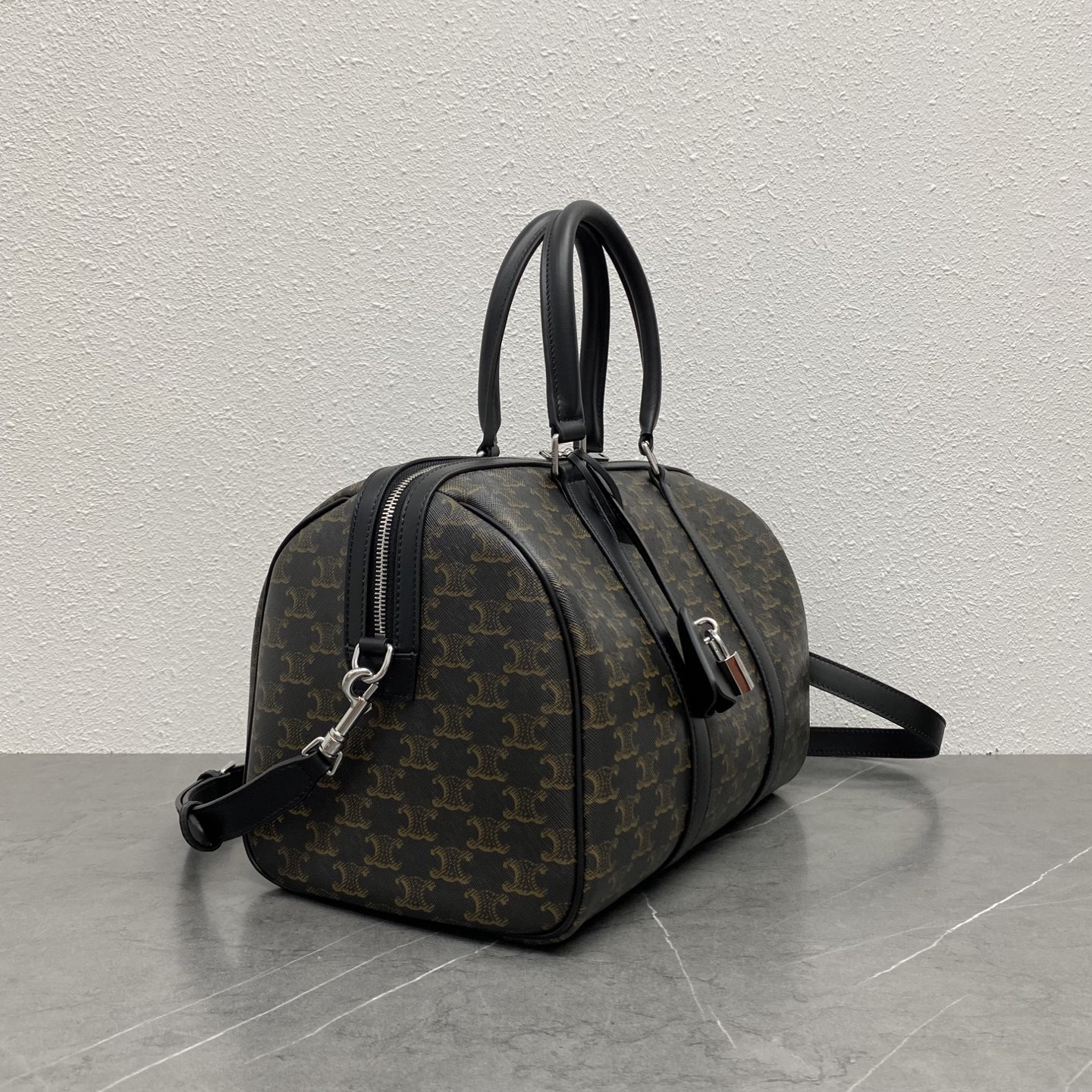 Ce1i*e LARGE BOSTON in Triomphe Canvas & calfskin 33x20x24cm