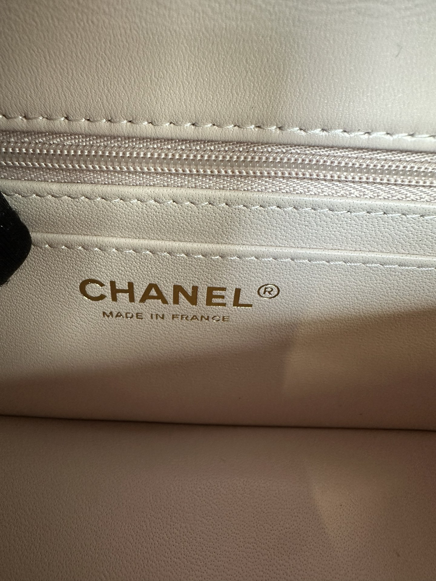 Ch**el Mini Flap Bag 20x12x6cm