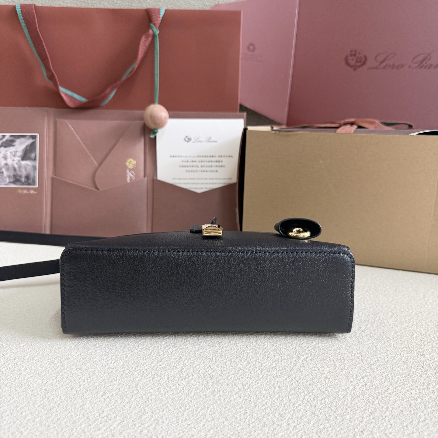 L0r0 P1ana Extra Bag L23 23x12x7cm