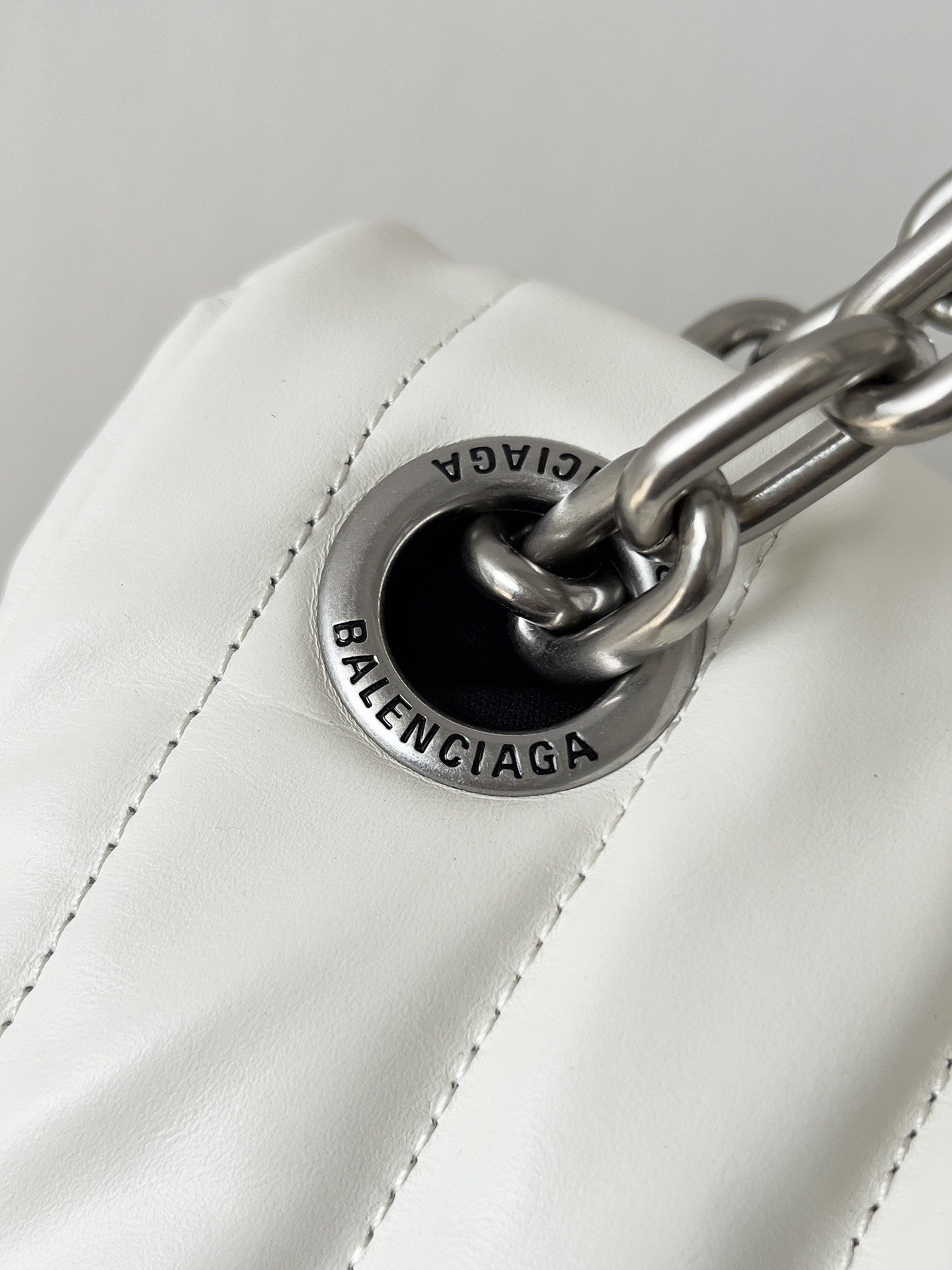 Ba1en*iaga Monaco Chain Bag Large 43.5x32x23cm