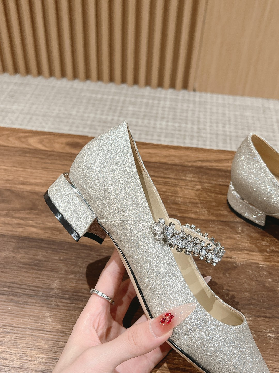 UA J1m*y Ch00 Bing Pumps