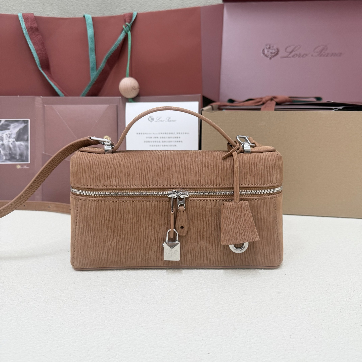 L0r0 P1ana Extra Bag L23 23x12x7cm