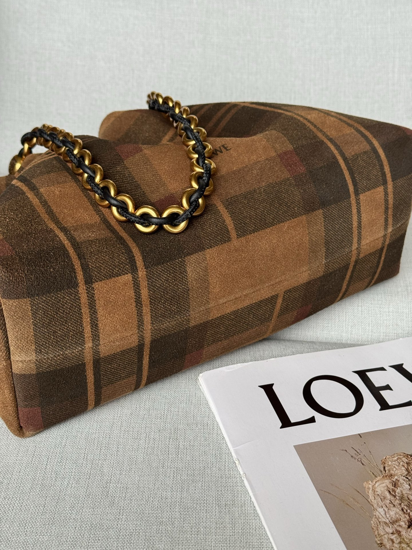 L0ew* Medium Flamenco Purse in Tartan Suede 20x30x10.5cm