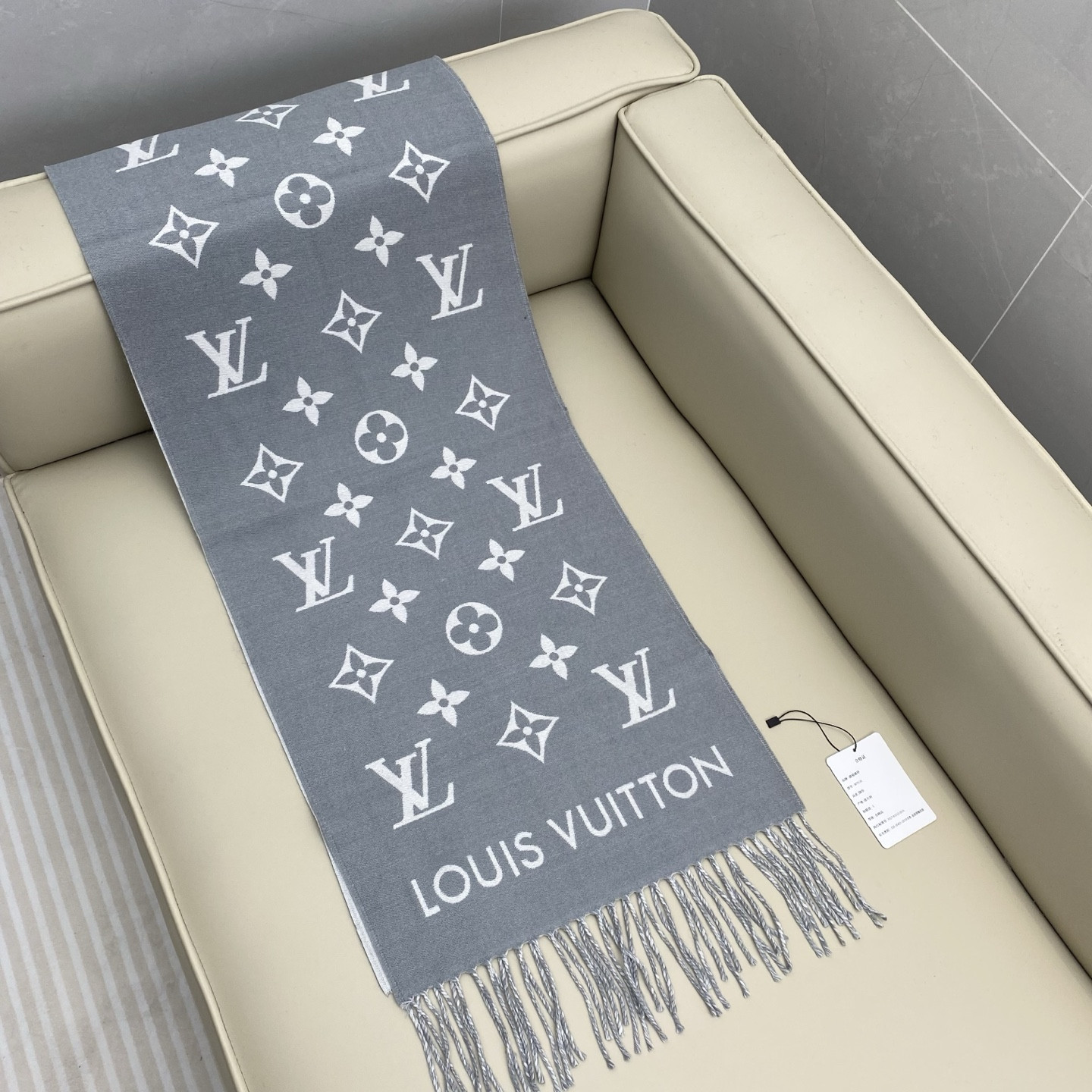 L0vis Vvtt0n Men