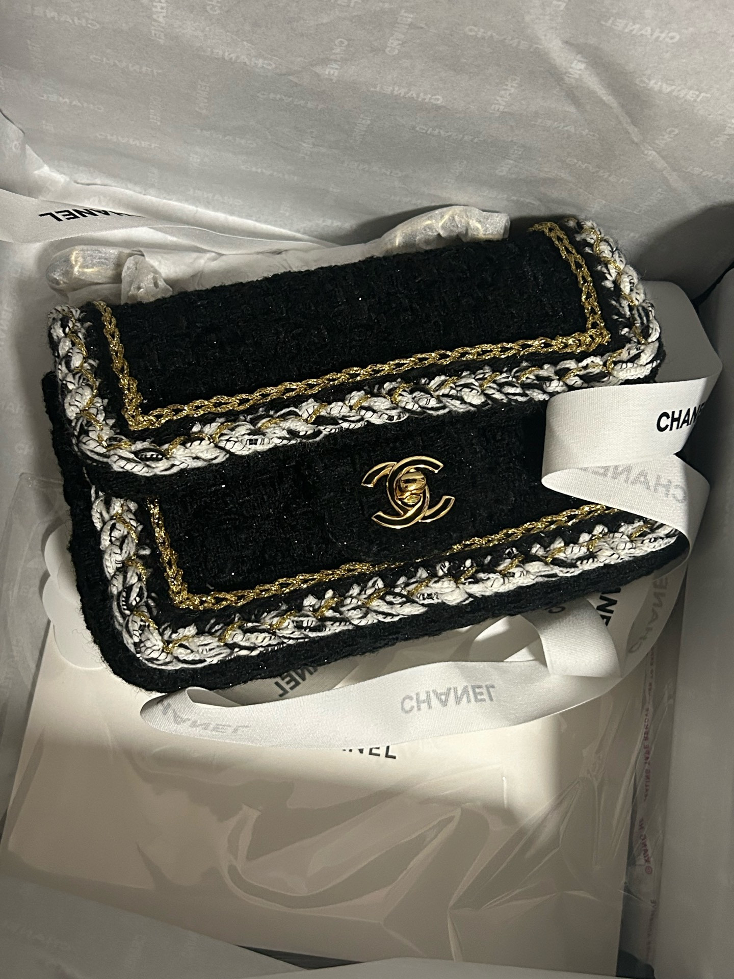 Ch**el Mini Classic Handbag A69900 12x20x6cm