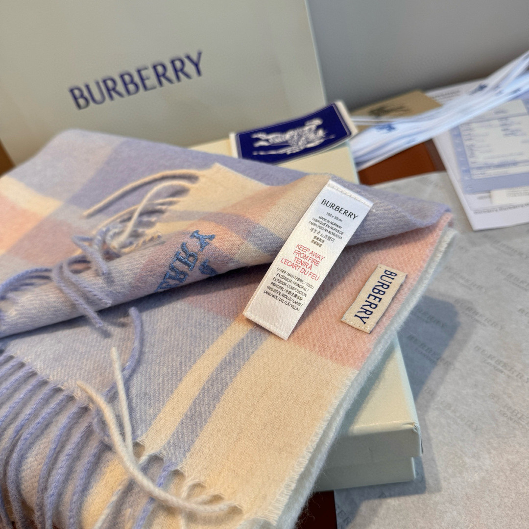 Bv*b*rry scarf 32x180cm 100% cashmere