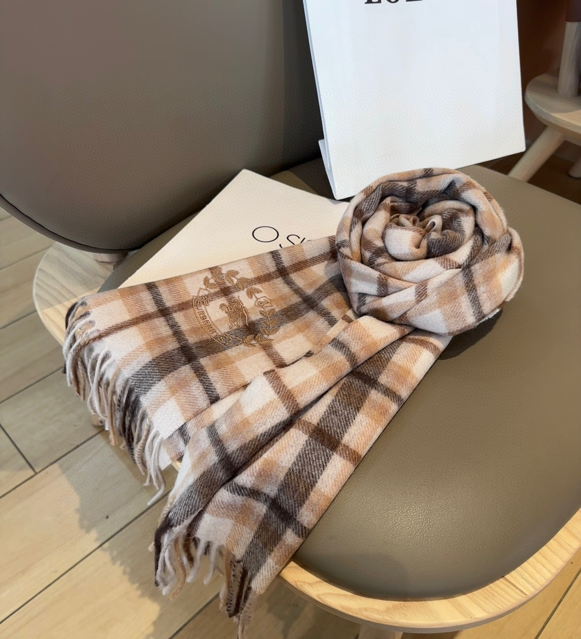 Bv*b*rry scarf 30x180cm