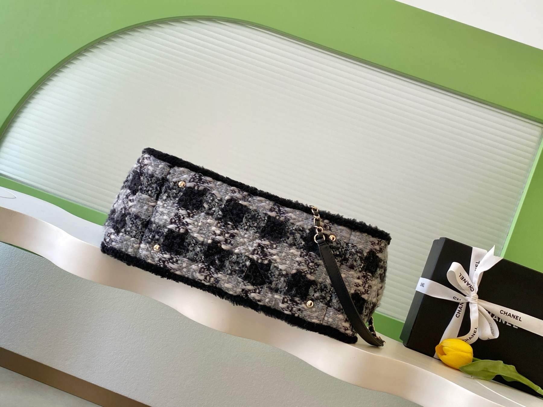 Ch**el Shopping Bag 27.5x39.5x16cm