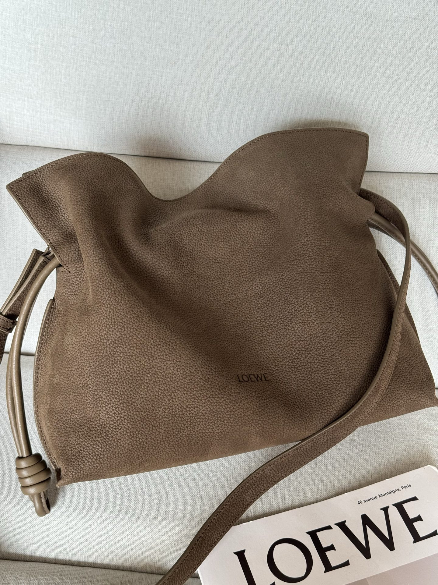 L0ew* Medium Flamenco Clutch in Grained Nubuck 24.5x30x10.5cm