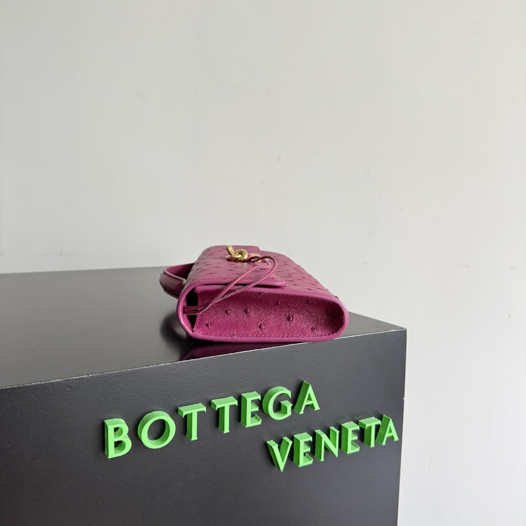 B0tt*ga Ven*ta Andiamo Clutch 13x31x3cm