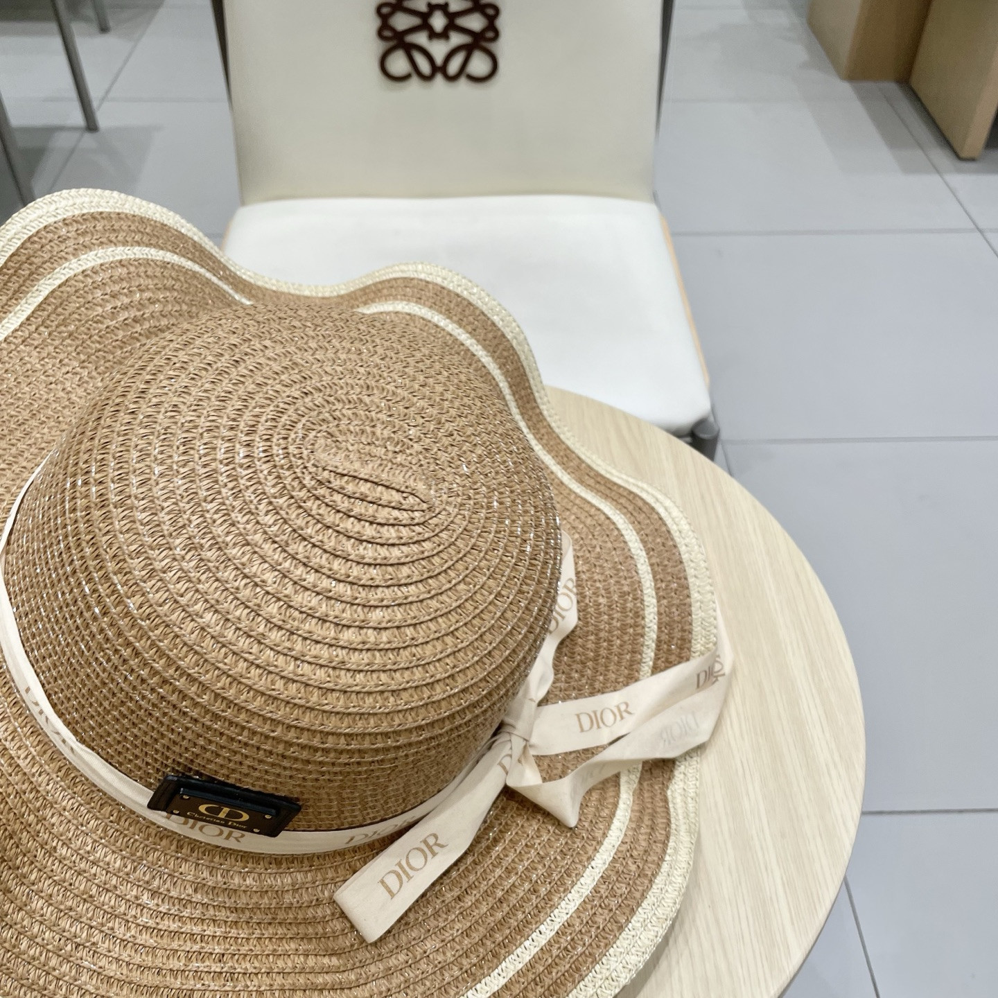 D10r Straw Hat 57cm Head Circumference
