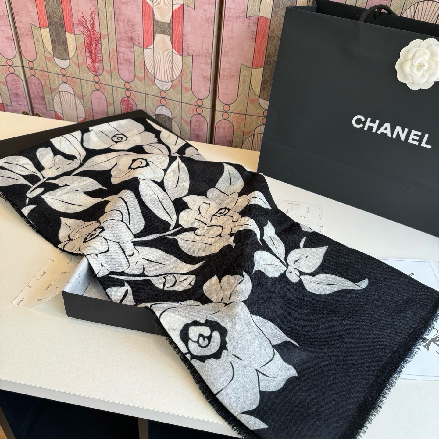 Ch**el Shawl 140x140cm