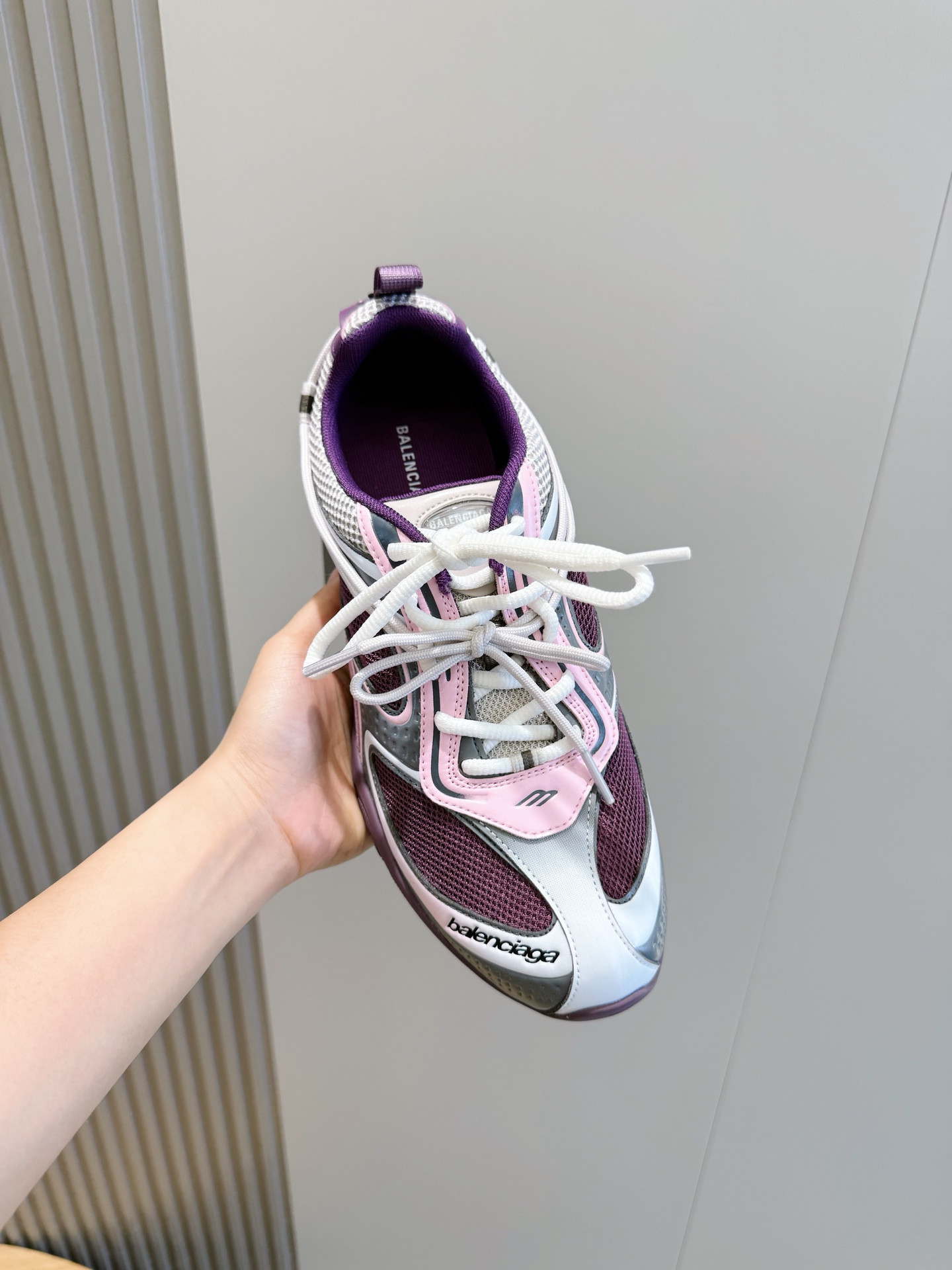 UA Ba1en*iaga Radar Gradient Lines Sneaker